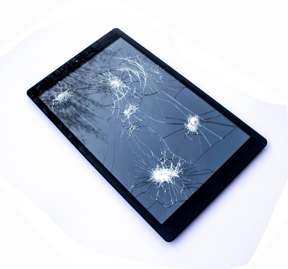 broken ipad screen | GadgetGone
